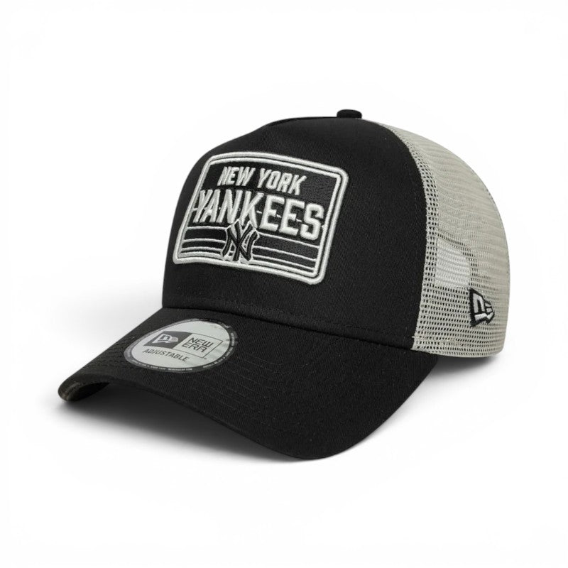 Yankees Patch Trucker