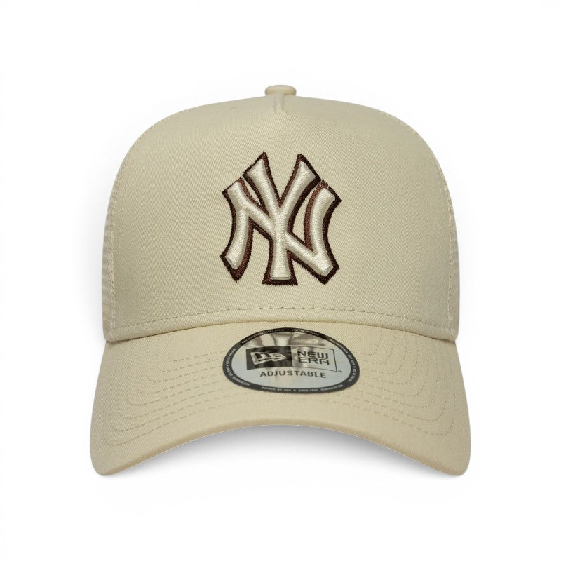 Outline Yankees Trucker Beige