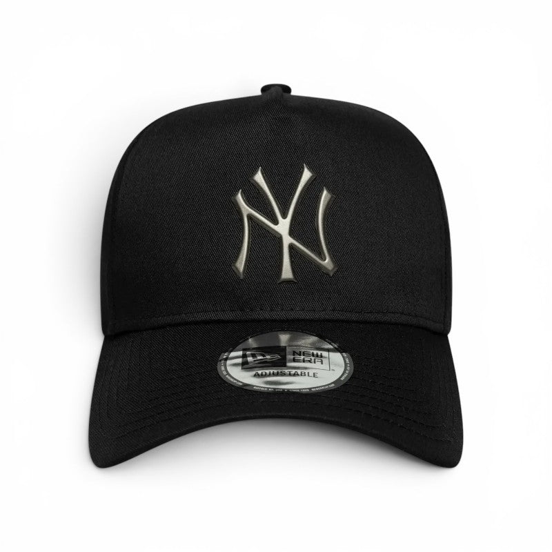 Metallic Logo Yankees