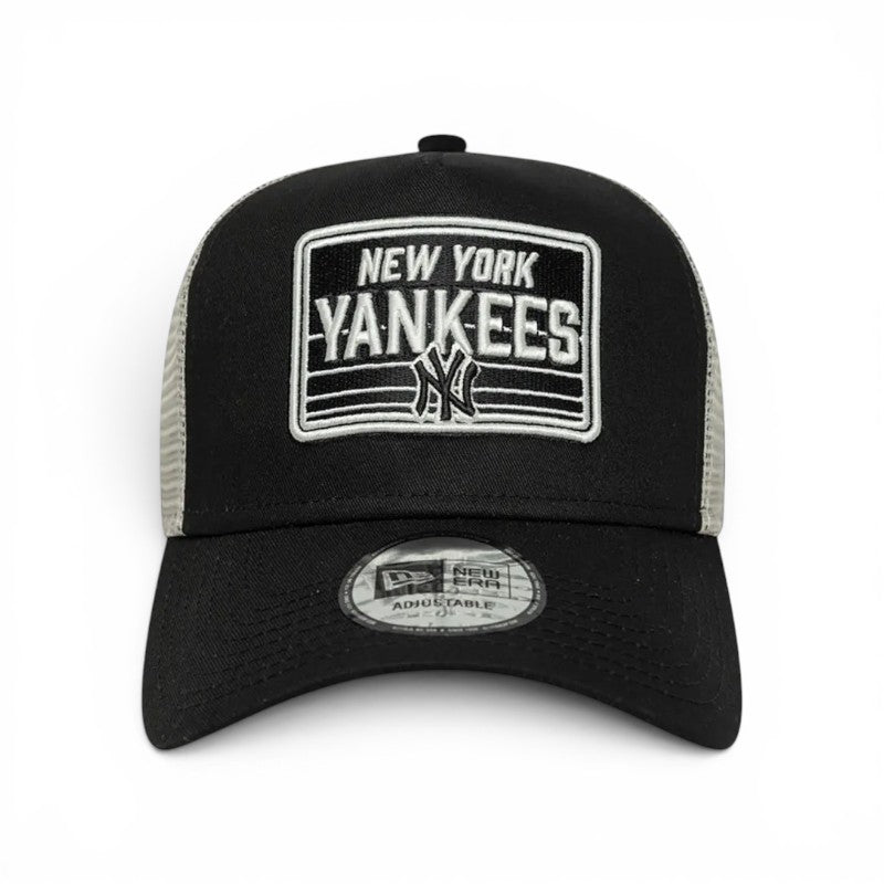Yankees Patch Trucker