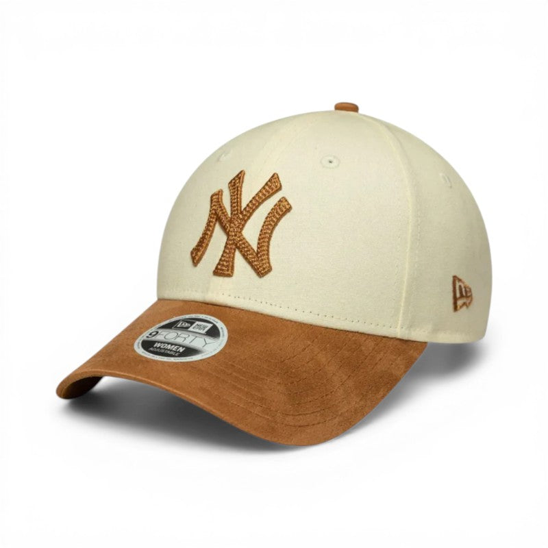 Suede Women Fit Yankees Beige
