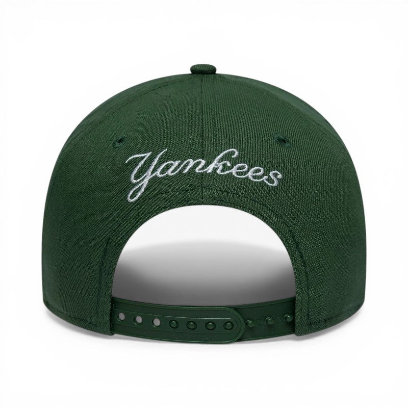 Outline Yankees